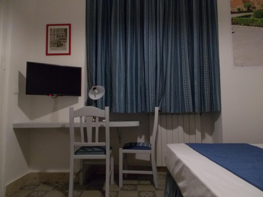 Sweet Home Palermo Room photo